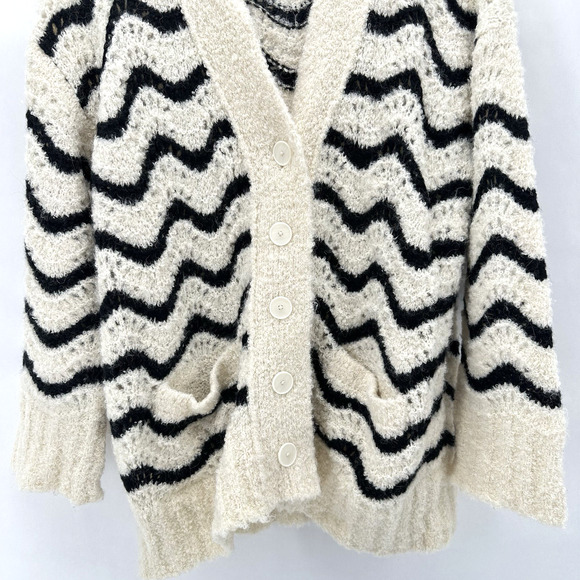 ELEVEN SIX Monica Cardigan Sweater Womens XS/S Ivory Black Relaxed Alpaca Preppy - Picture 4 of 12